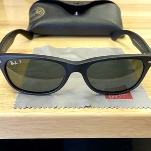 Like New RayBan “New Wayfarer”-Polarized